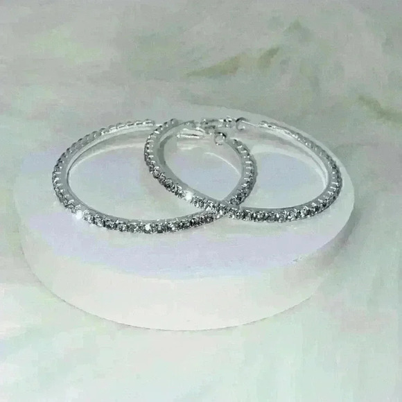 Sparkling Rhinestones Hoop Earrings - Picture 5 of 6